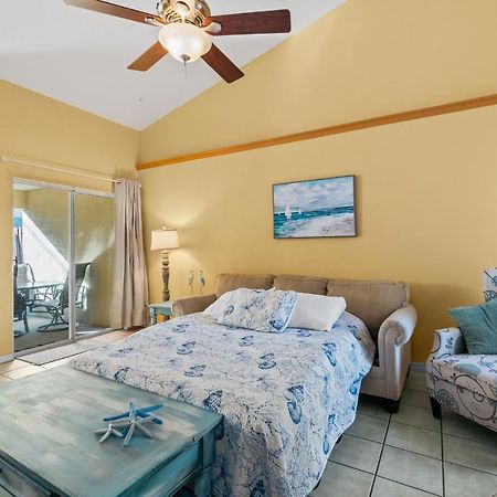 Heart Of The Waves - 3Br & 2Ba Beach Retreat - New Hot Tub - Outside Patio With Grill & Seating, Steps To Fun! Мелбърн Екстериор снимка